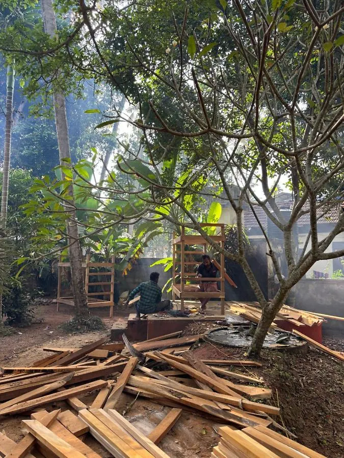 Barefoot Hostels, Varkala 0*,  India