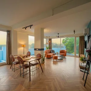 https://minimalist-poshtel-suites.hotelsdelhi.org